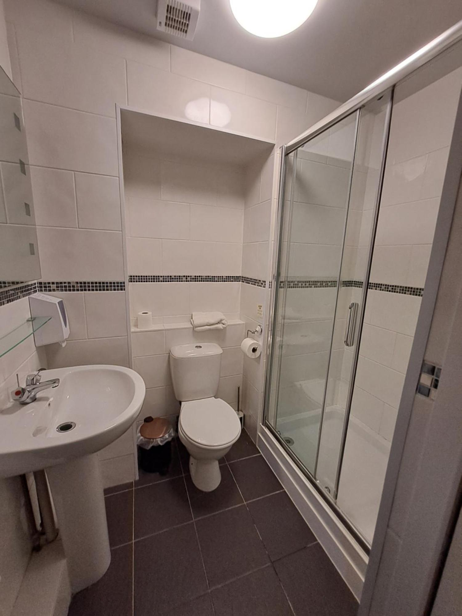 Boathouse Hotel Holyhead