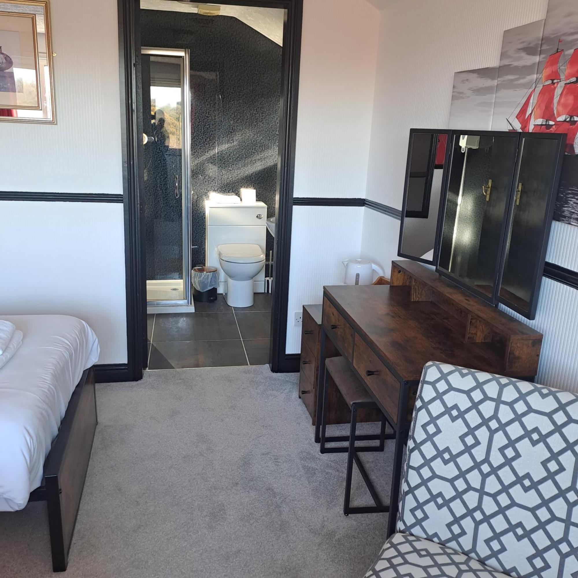 Boathouse Hotel Holyhead