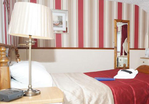 Boathouse Hotel