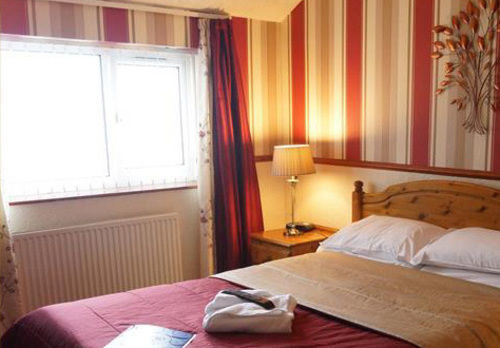 Hotel Boathouse 2*